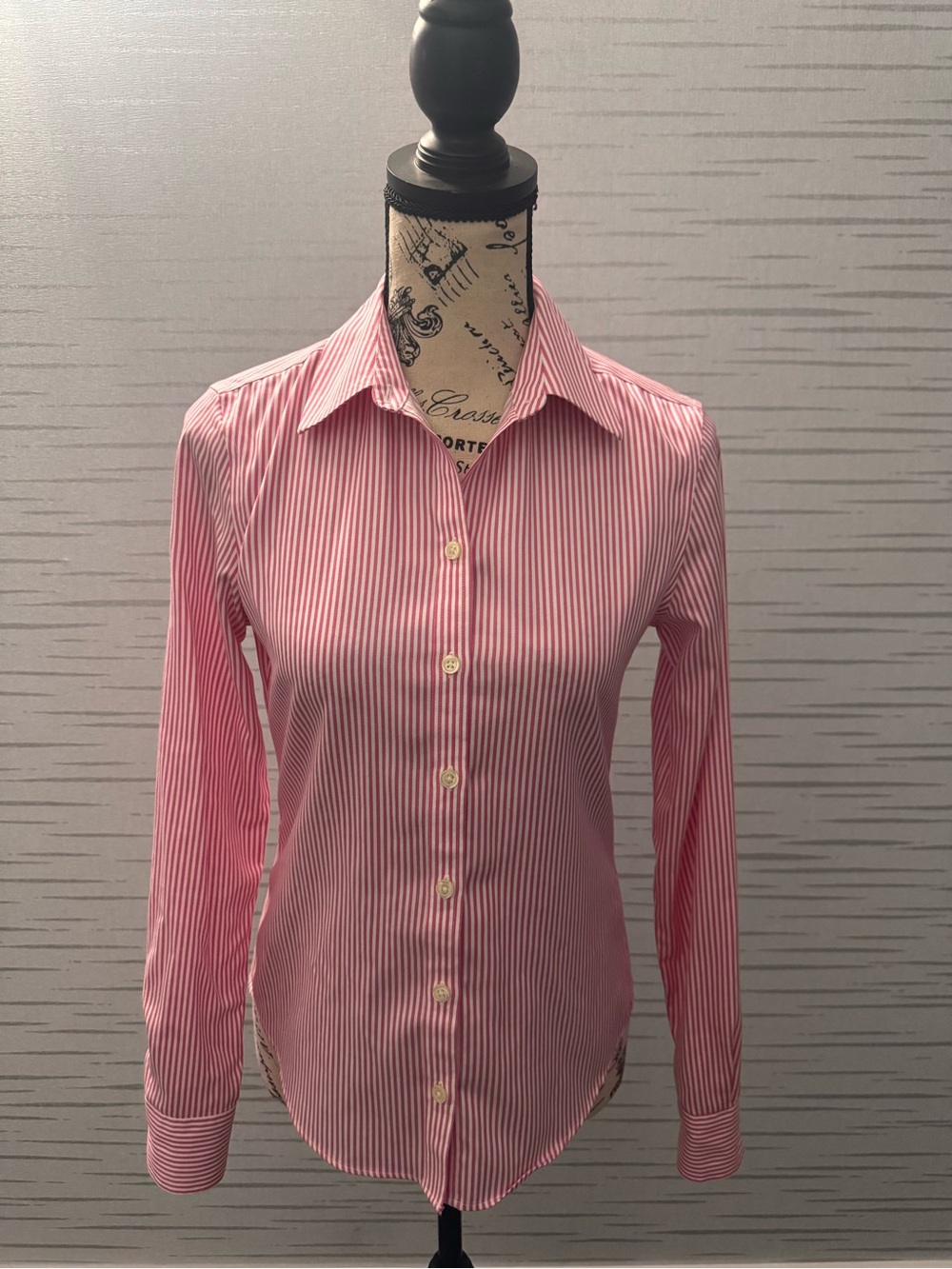 Banana Republic Classic Pink Striped Button-Down Shirt - Size 0P - Picture 2 of 7